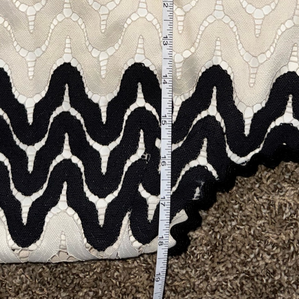 Kate Spade Shift Dress Cream and Black - Picture 10 of 10